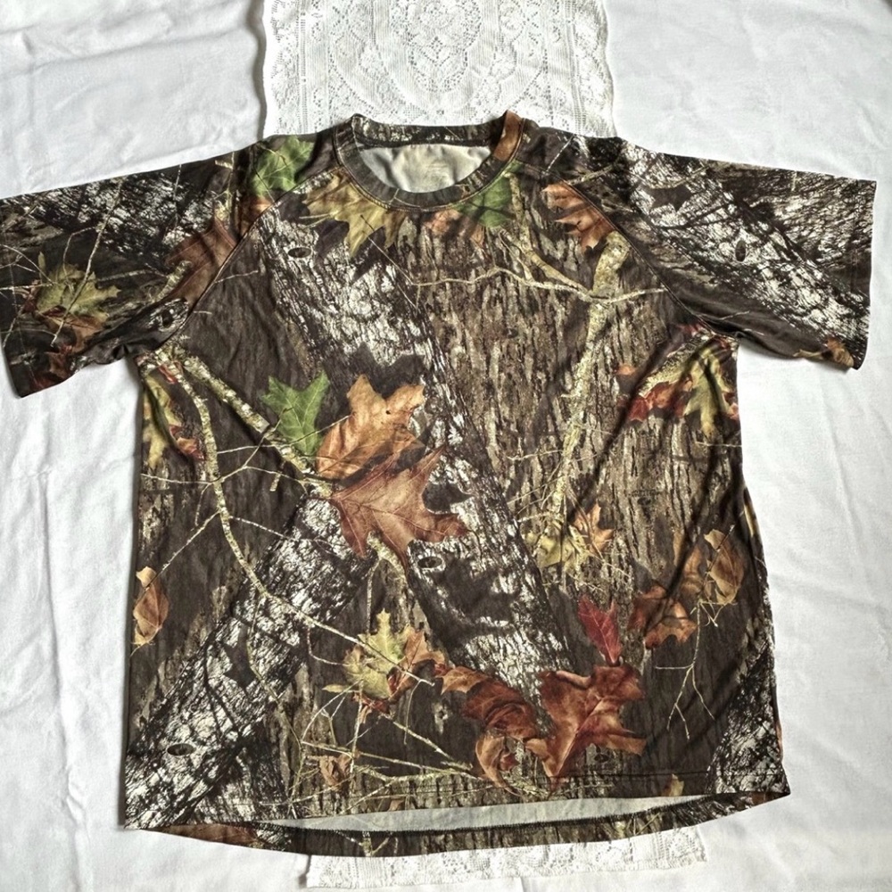 Mossy Oak camp t shirt